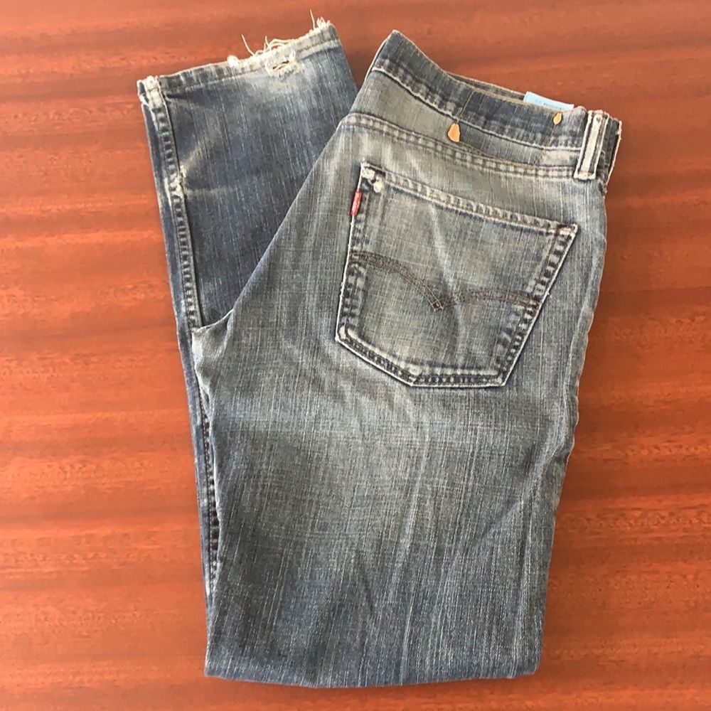 Vintage man’s 511 Levi’s mom jeans